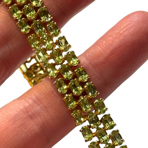 DBJ Dee Berkeley 925 Gold-plated Bracelet with Three Rows of Green Peridot Gem - Picture 2 of 9